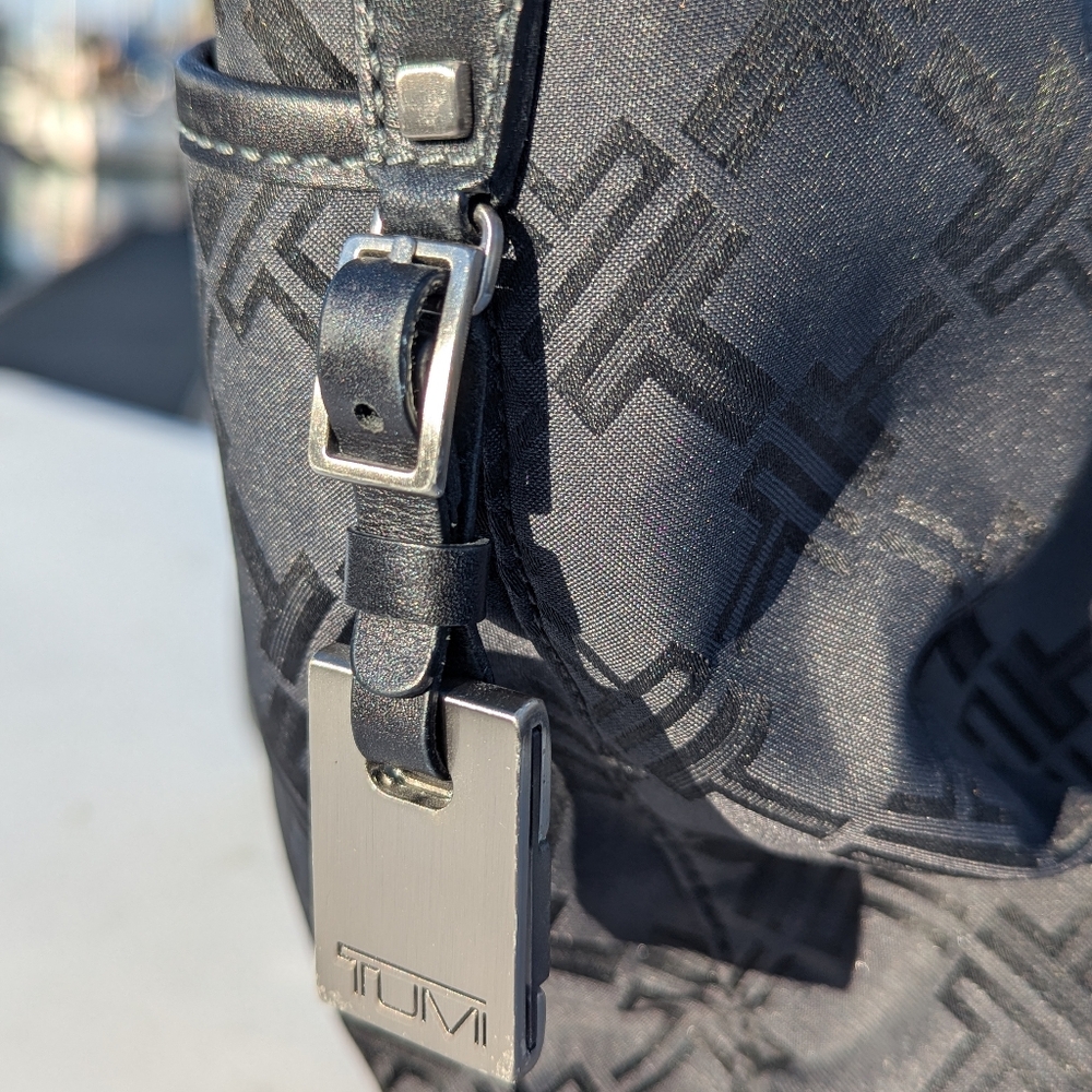Tumi | Signature Collection Satchel Handbag Ballistic Black w/ Blue Interior - Picture 5 of 16